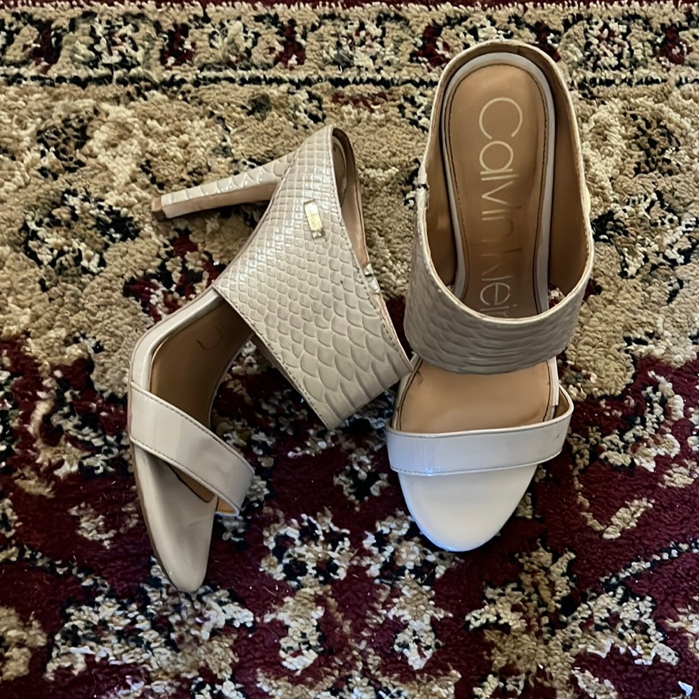 Calvin Klein Beige patent slip on heel